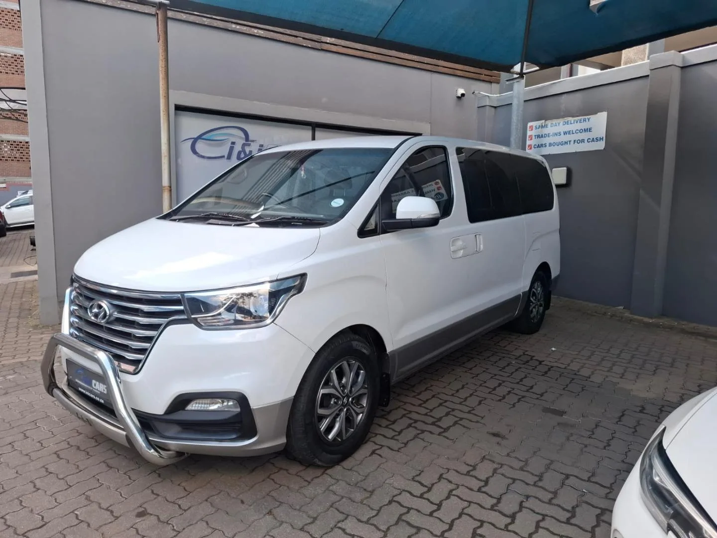 2022 Hyundai H-1 2.5 CRDI ELITE Auto 9-Seater
